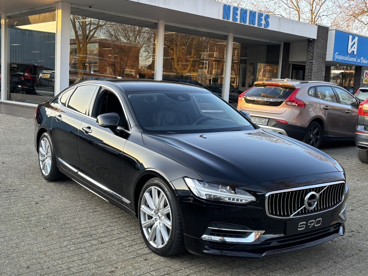 Volvo S90 - T8 AWD Inscription Keyless 360 Autopilot - AutoWereld.nl