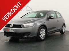 Volkswagen Golf - 1.2 TSI Trendline BlueMotion | Automaat | Trekhaak | Airco | Cruise Control |