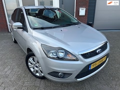 Ford Focus - 1.8 Titanium Flexi Fuel / Navi / PDC / Airco / Cruise