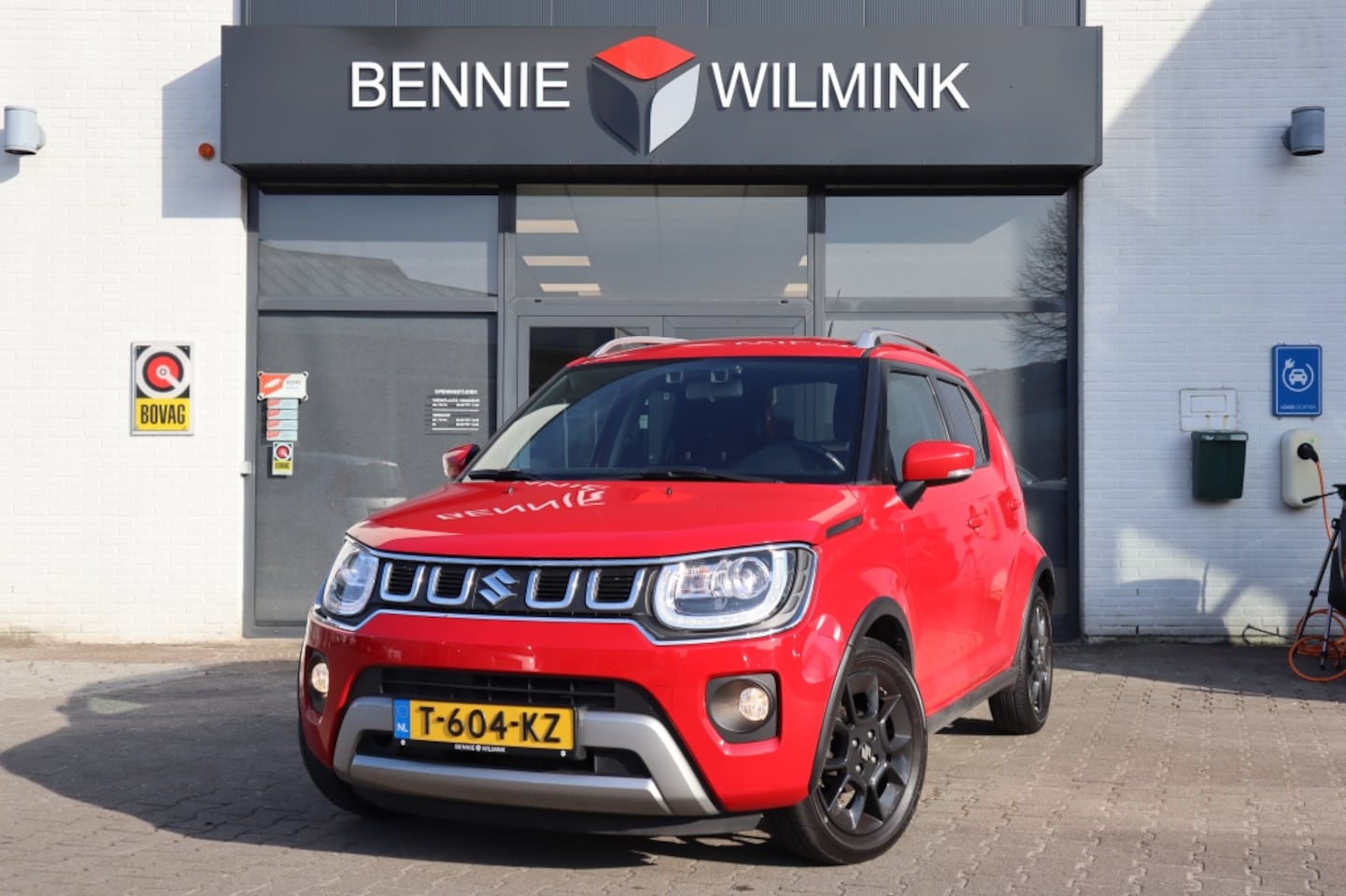 Suzuki Ignis - 1.2 Style Hybrid Automaat/Navi/Keyless/Cruise/Trekhaak - AutoWereld.nl