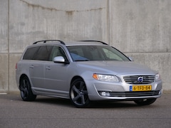 Volvo V70 - 1.6 D2 Nordic+ | NL Auto | leder | navi | trekhaak