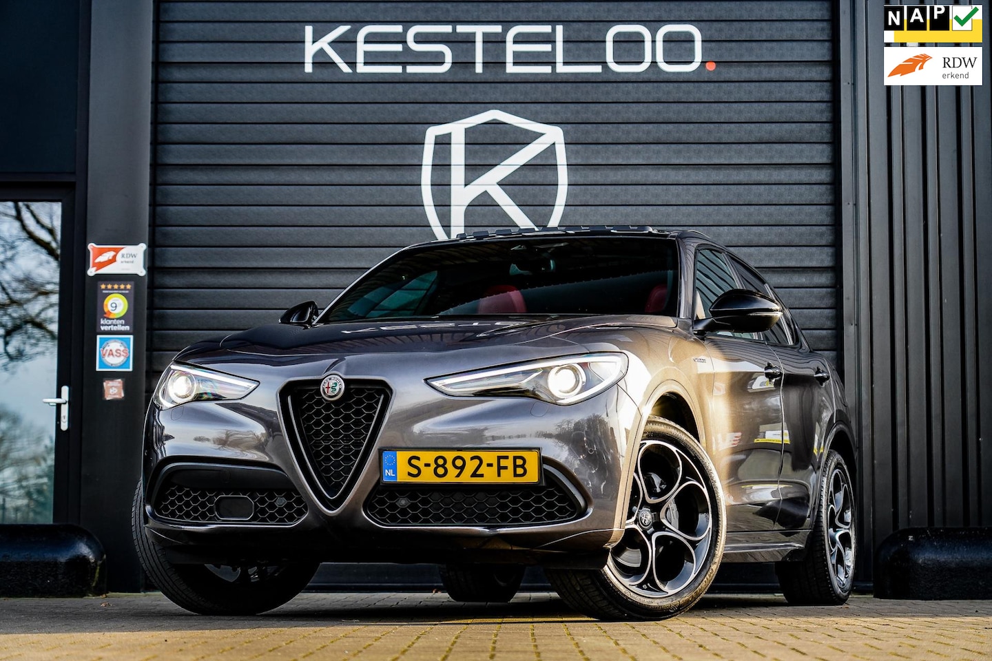 Alfa Romeo Stelvio - 2.0 T Q4 Veloce 280 PK TREKHAAK/PANO/ACC/CARPLAY/FULL/NAP - AutoWereld.nl