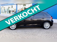 Volkswagen Polo - 1.0 TSI Highline met DSG en in het zwart