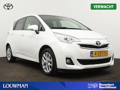 Toyota Verso S - 1.3 VVT-i Trend | Camera | Trekhaak | Panoramadak | LM velgen | Climate Control | Cruise C