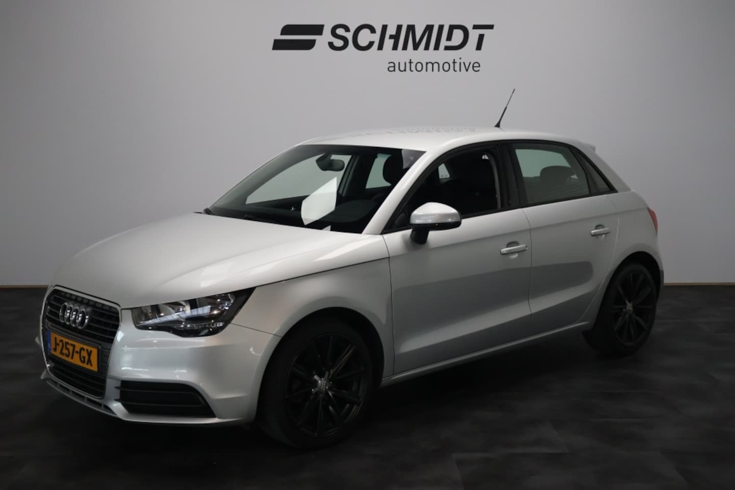 Audi A1 Sportback - 1.2 TFSI Attraction 1.2 TFSI Attraction - AutoWereld.nl