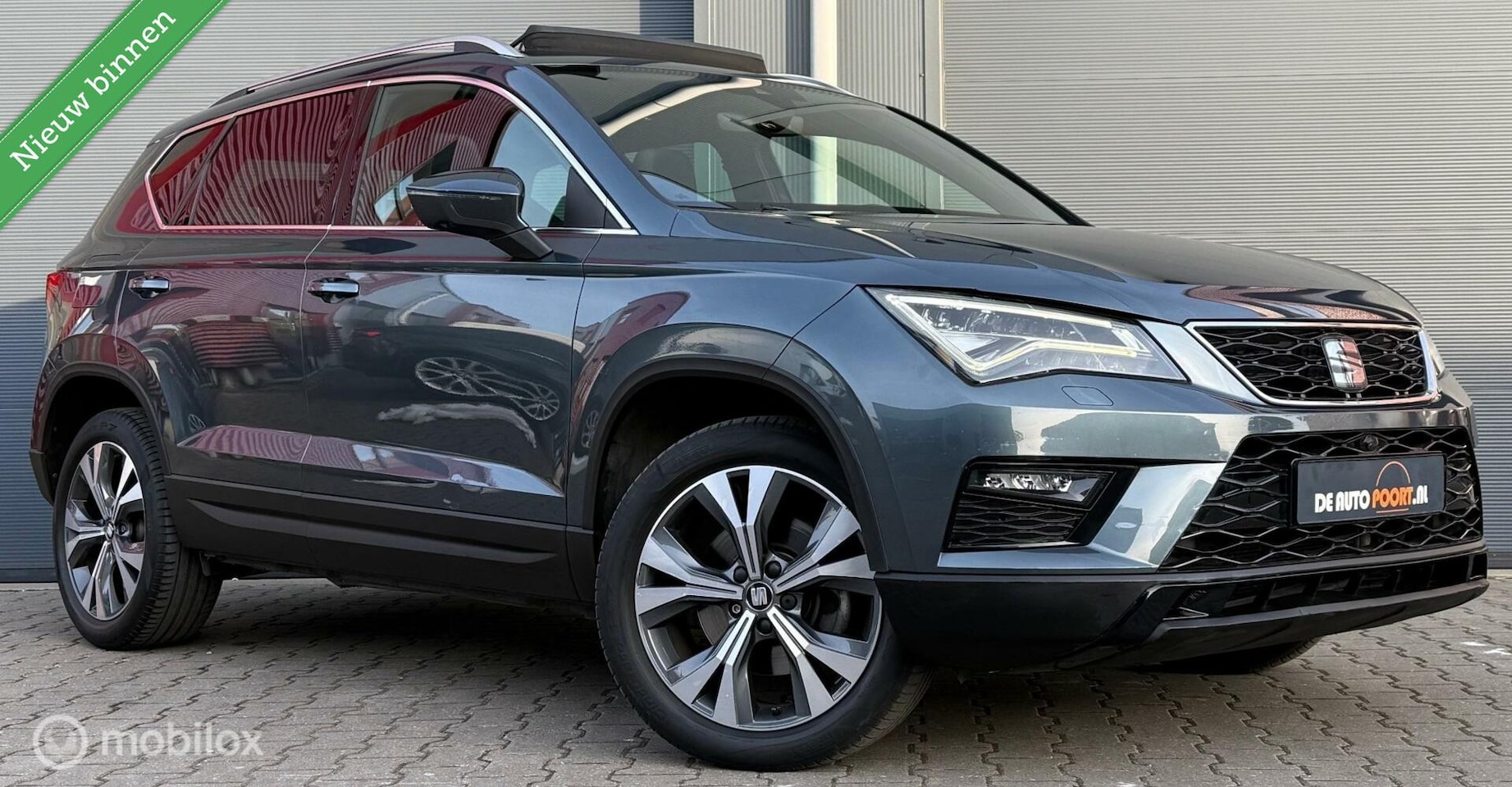 Seat Ateca - 2.0 TSI Xcellence 4DRIVE Pano.dak/Trekhaak/LED - AutoWereld.nl