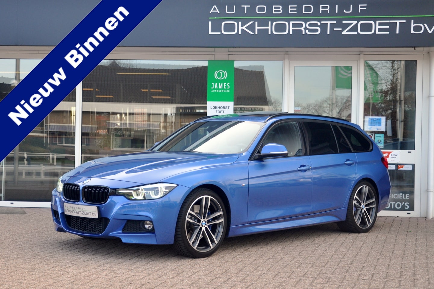 BMW 3-serie Touring - 320i M Sport Edition | HUD | Panoramadak | Trekhaak - AutoWereld.nl