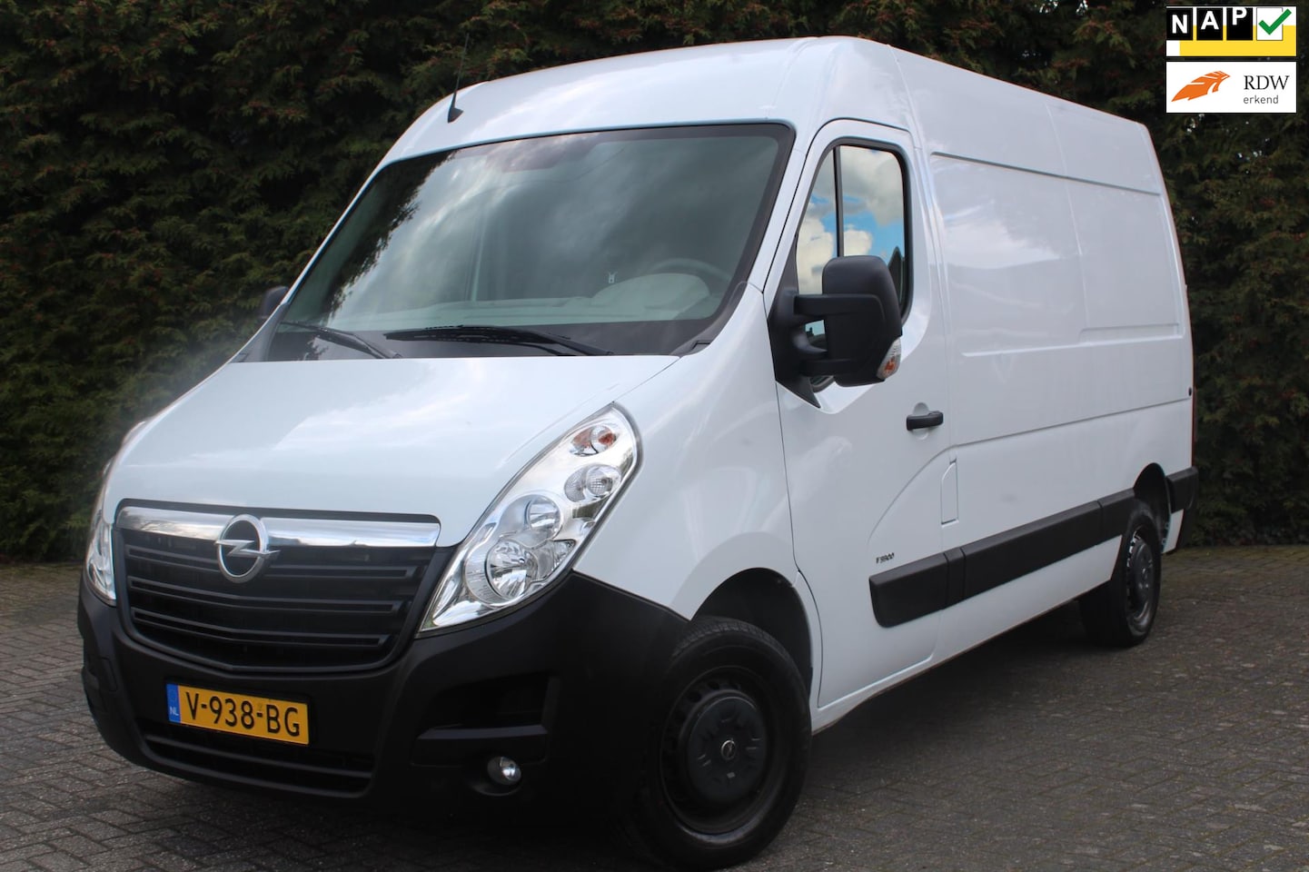 Opel Movano - 2.3 CDTI BiTurbo L2H2 Start/Stop 136PK | Climate Control | NAVI | Bluetooth | Trekhaak | C - AutoWereld.nl