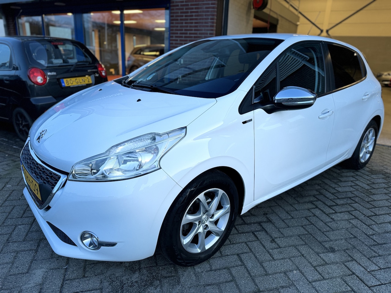 Peugeot 208 - 1.2 PureTech Style Pack 1.2 PureTech Style Pack - AutoWereld.nl