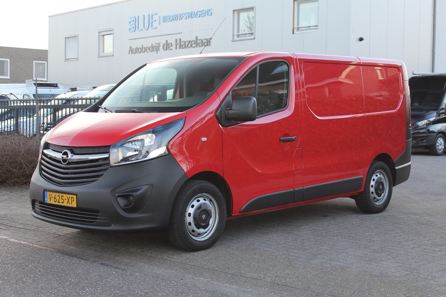 Opel Vivaro - 1.6 CDTI 95PK Euro6 L1 Edition ✓ airco ✓ cruise control - AutoWereld.nl