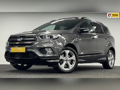 Ford Kuga - 1.5 EcoBoost ST Line*175PK*Pano*Trekhaak*Camera*Navi*Carplay