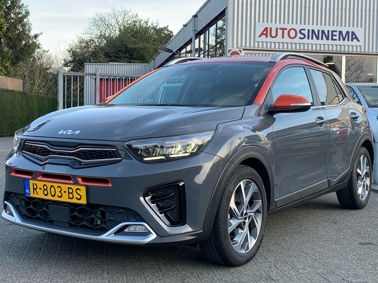 Kia Stonic - 1.0 T-GDi MHEV GT-PlusLine Two-Tone - AutoWereld.nl