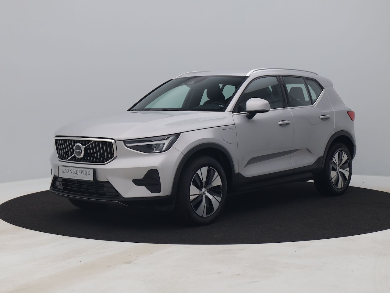 Volvo XC40 - 1.5 T4 Recharge Inscription Expression | CAMERA | KEYLESS - AutoWereld.nl