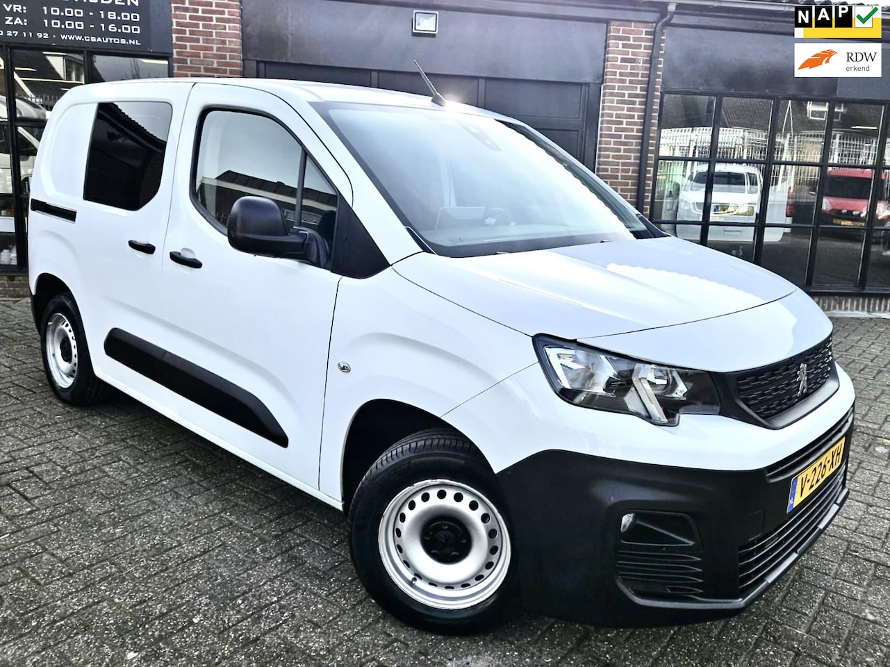 Peugeot Partner - 1.6 BlueHDI Premium|2019|euro6|airco|navi|cruise.control|CarPlay|trekhaak|1 e eigenaar - AutoWereld.nl