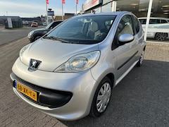 Peugeot 107 - 1.0-12V XS