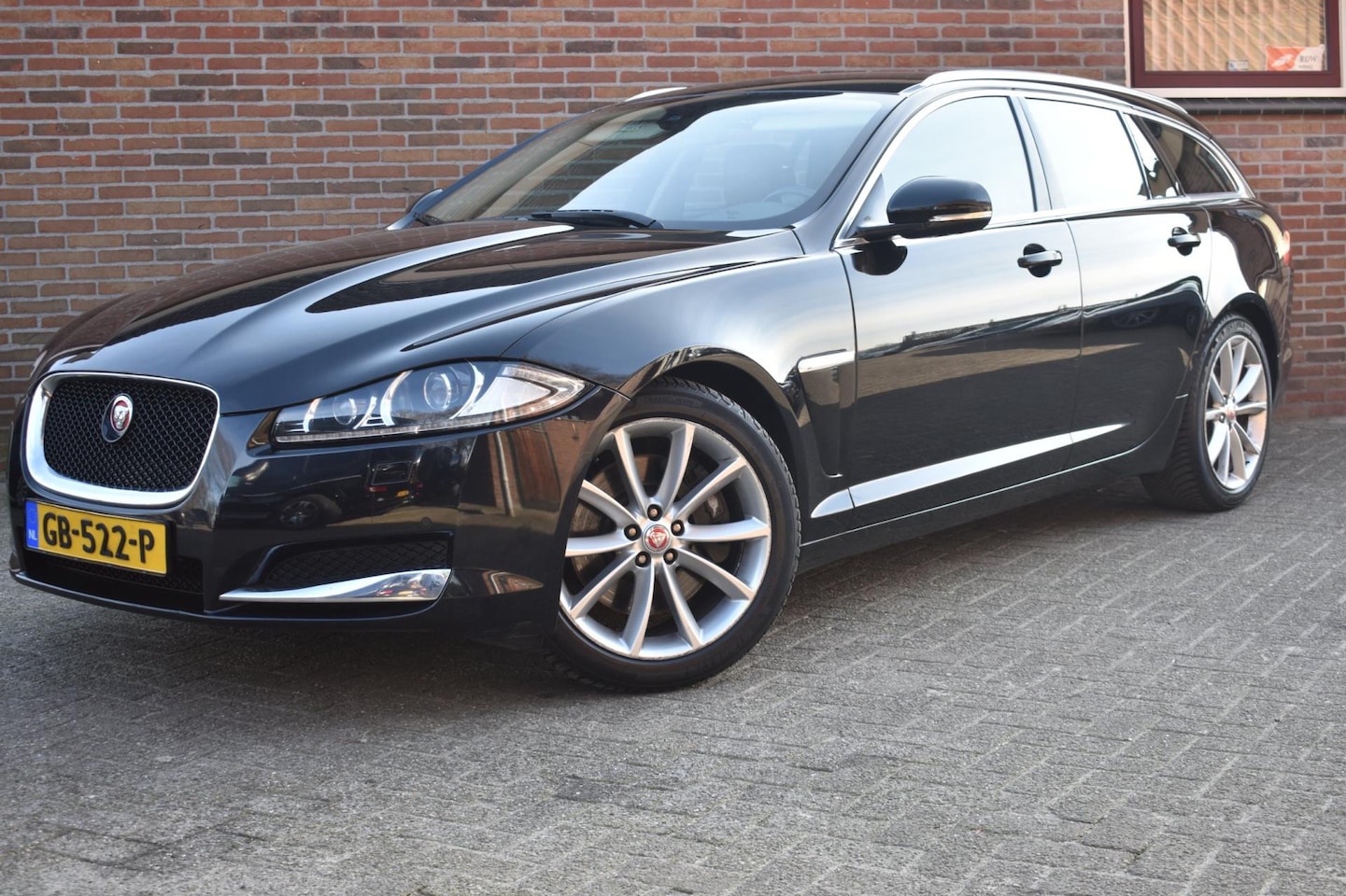 Jaguar XF Sportbrake - 3.0D S Sportbrake '15 leer, inruil mogelijk - AutoWereld.nl