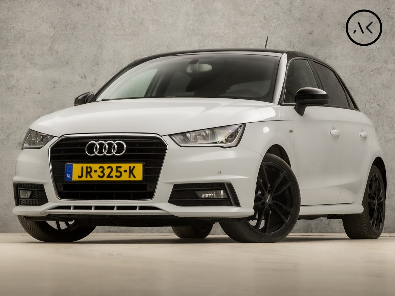 Audi A1 Sportback - 1.0 TFSI S-Line Sport Automaat (NAVIGATIE, LED ACHTERLICHTEN, GETINT GLAS, CRUISE, SPORTST - AutoWereld.nl