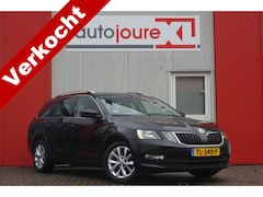 Skoda Octavia Combi - 1.6 TDI Greentech Clever Edition | Navigatie | Cruise Control | Trekhaak | Origineel NL |