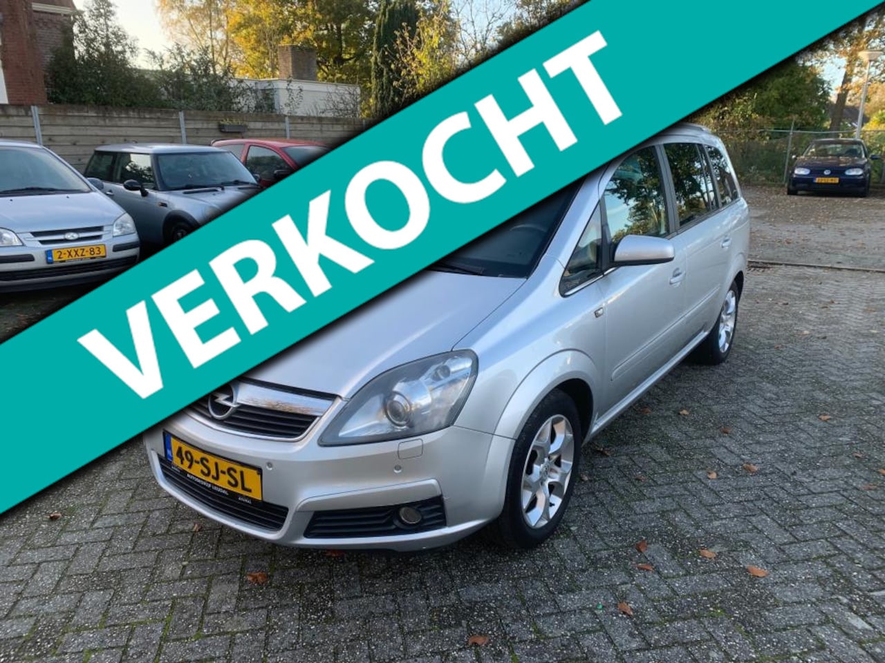 Opel Zafira - 2.2 Cosmo // 7 personen // APK 17-5-2025 - AutoWereld.nl