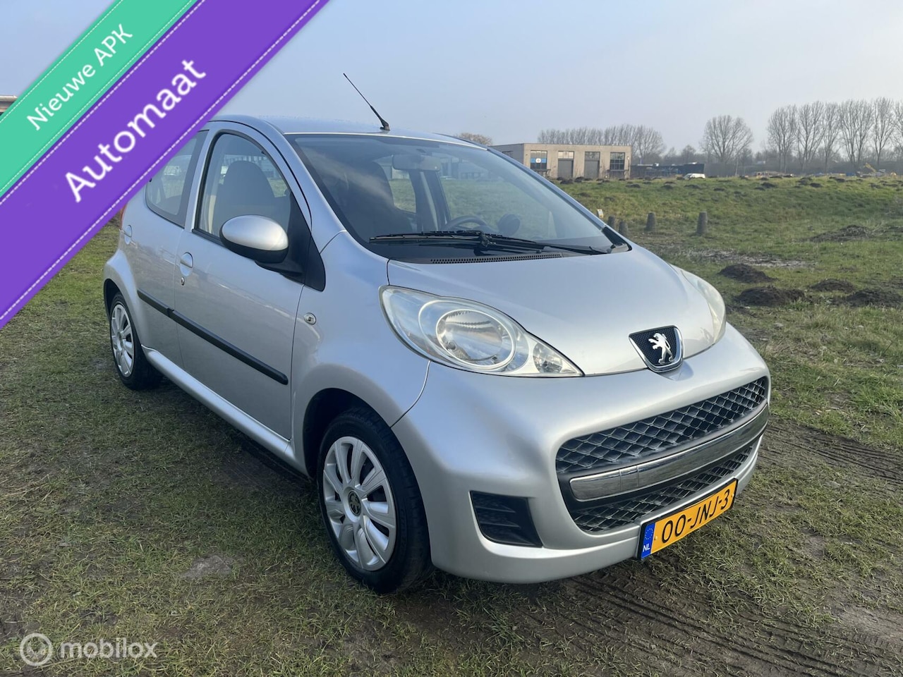 Peugeot 107 - 1.0-12V XS 1.0-12V XS - AutoWereld.nl