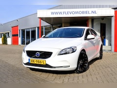 Volvo V40 - 2.0 D2 Momentum Styling Navi|Clima|18" LMV|PDC