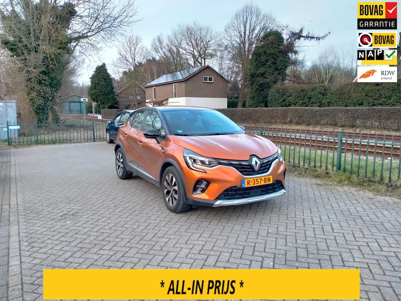 Renault Captur - 1.3 TCe 130 Intens clima android/apple lage km trekhaak ALLINPRIJS - AutoWereld.nl