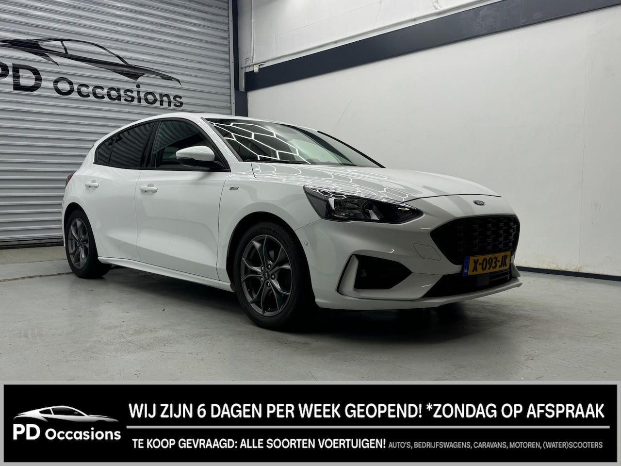 Ford Focus - 1.0 EcoBoost Business ST Line - Camera - Navi - Clima - Winter pakket - AutoWereld.nl