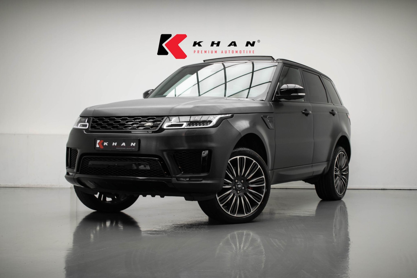 Land Rover Range Rover Sport - P400e HSE Dynamic Stealth |Pano|Head Up|Luchtvering|Koelkast|TV/Entertainment schermen - AutoWereld.nl