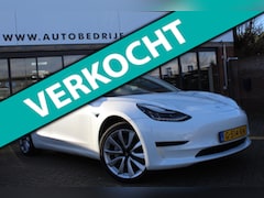 Tesla Model 3 - RWD Plus 60 kWh 19" LM / AUTOPILOT / LAGE KM / 1e EIG / LEER / PANODAK / INCL. BTW