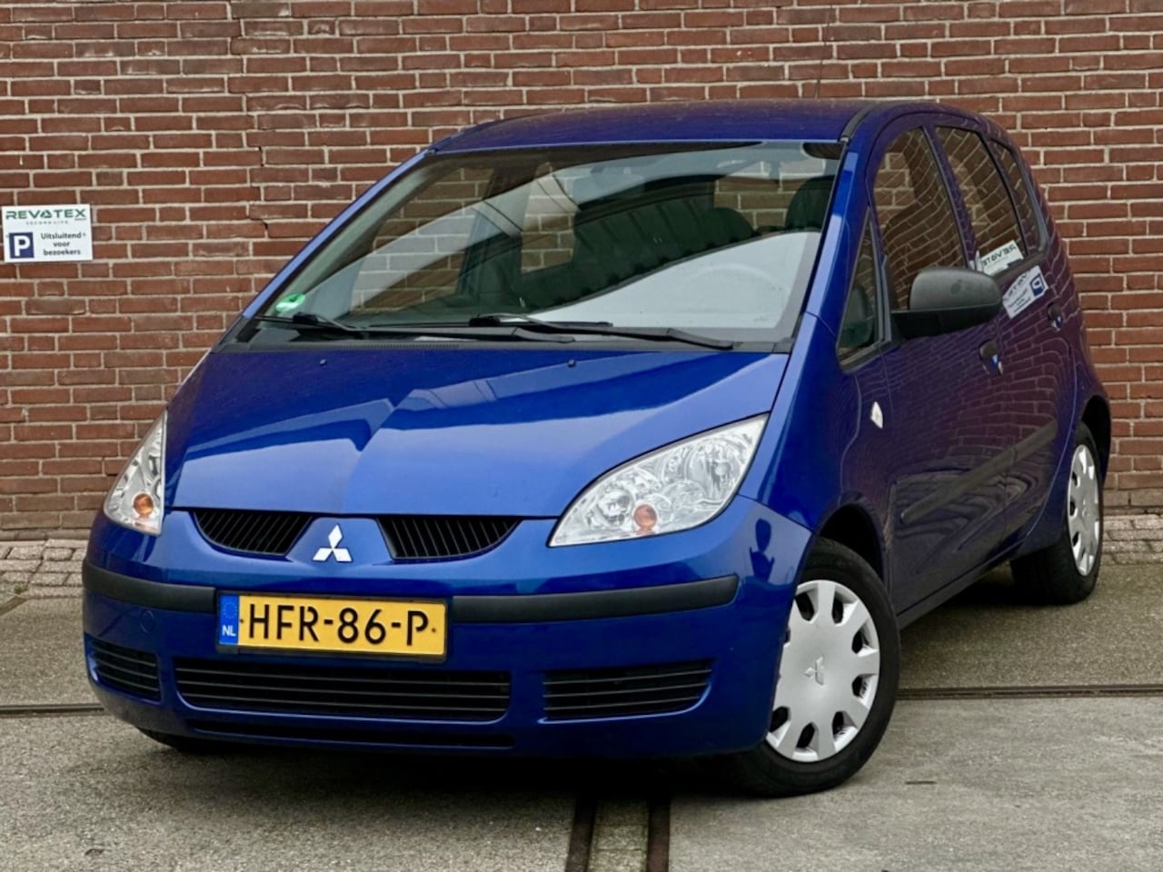 Mitsubishi Colt - 1.1 Inform Cool Pack 1.1 Inform Cool Pack - AutoWereld.nl