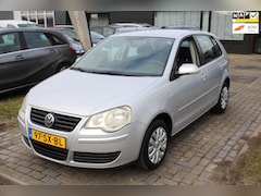 Volkswagen Polo - 1.4-16V Turijn 5-Deurs Airco Elec ramen CPV NAP APK