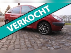 Citroën Xsara Picasso - 2.0i-16V Différence 142 dkm N.A.P. nette auto