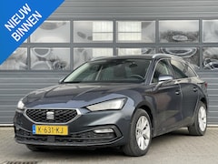 Seat Leon Sportstourer - 1.5 TSI STYLE LAUNCH EDITION I WEGKLAPBARE TREKHAAK I KEYLESS ENTRY I STUUR/STOELVERWARMIN