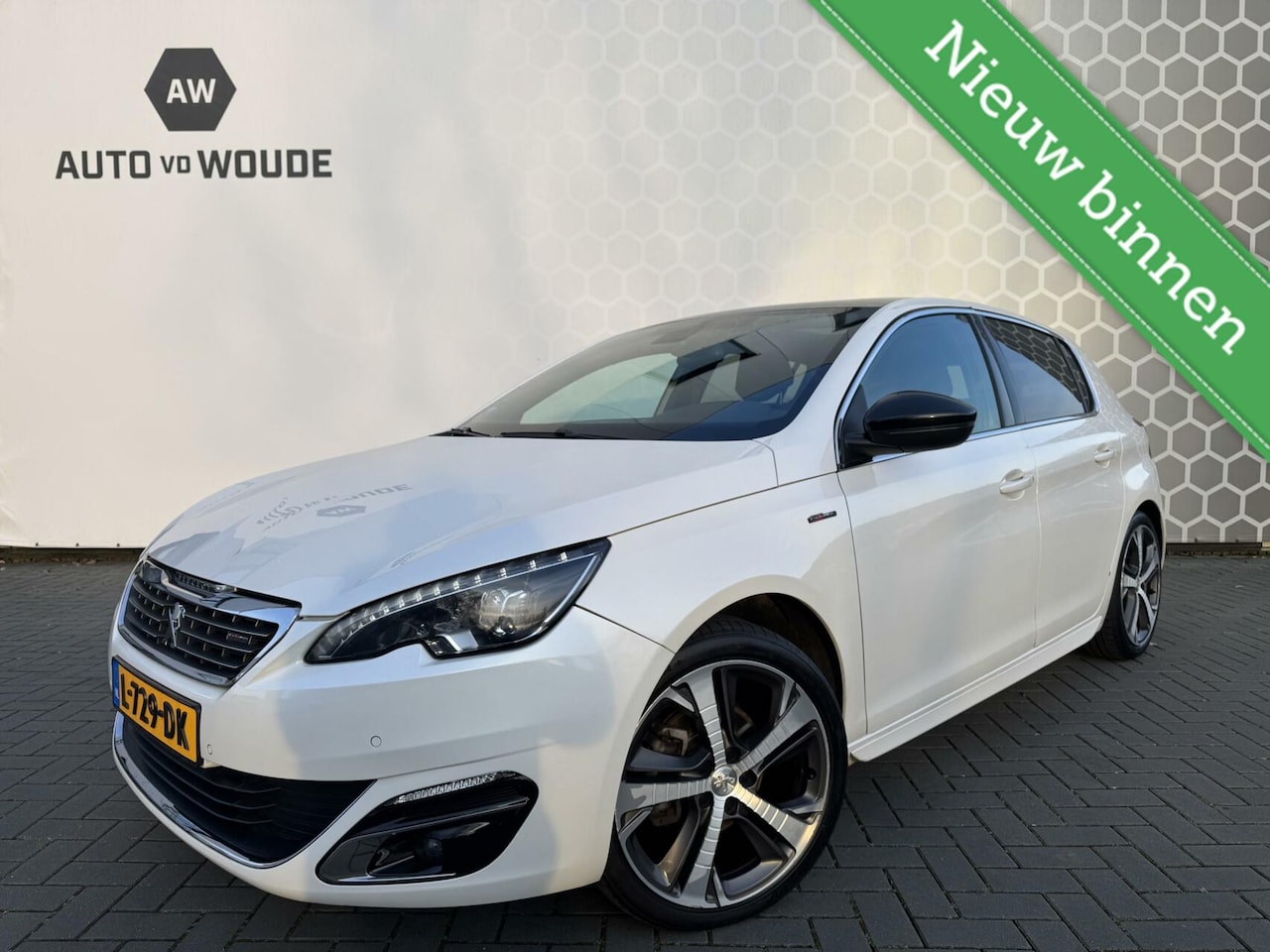 Peugeot 308 - 1.2 PureTech Allure Panoramadak Automaat GT-line - AutoWereld.nl