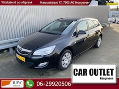 Opel Astra Sports Tourer - 1.4 Business Edition Clima, Navi, CC, PDC, Trekh, nw. APK – Inruil Mogelijk –