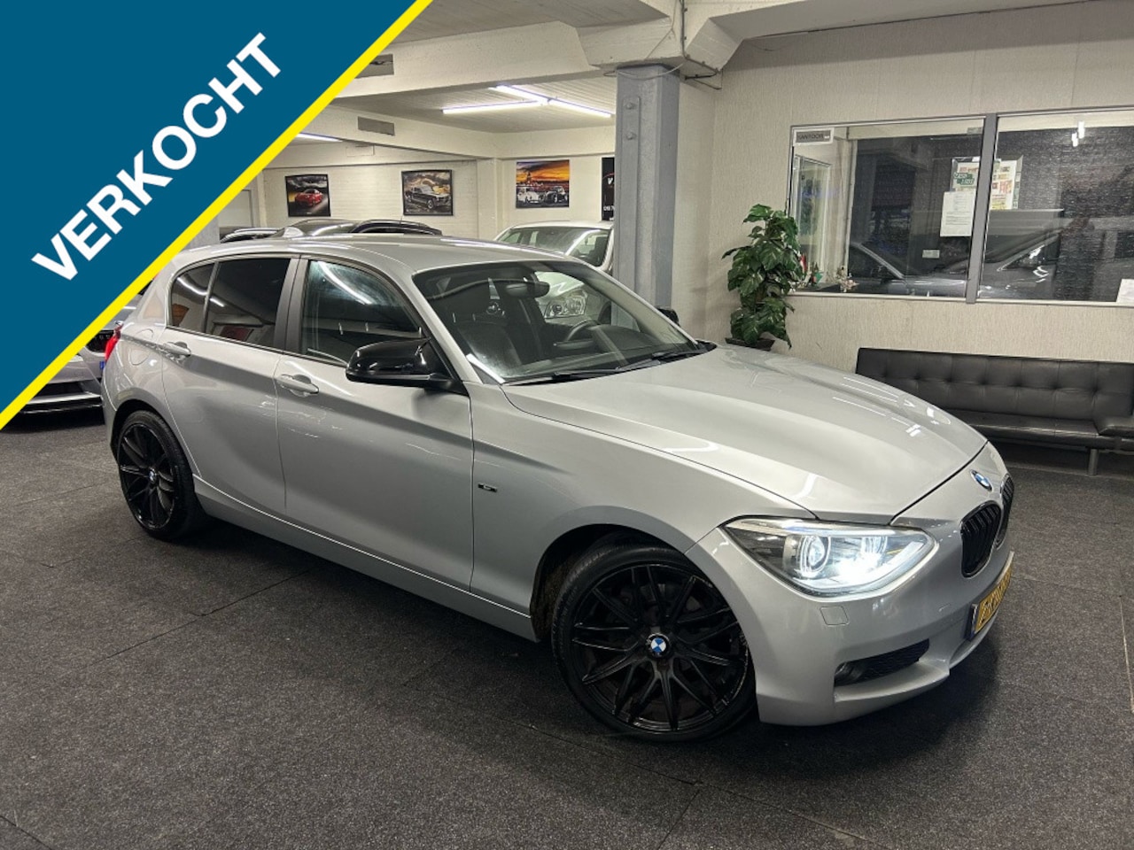 BMW 1-serie - 114i F20*Xenon*Leder*NAP*217PK* - AutoWereld.nl