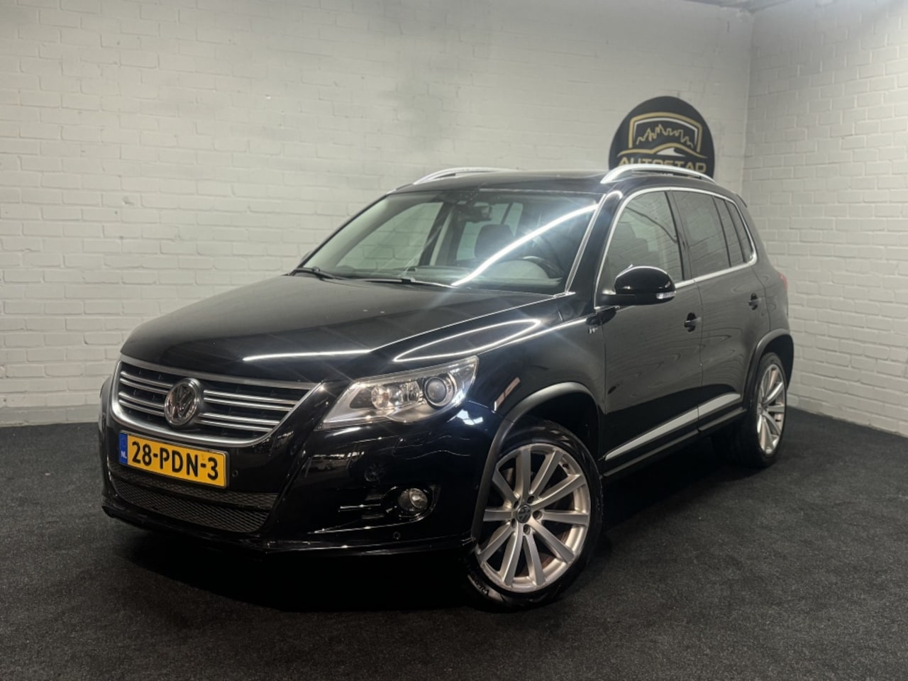 Volkswagen Tiguan - Tiguan 1.4 TSI ABT R-LINE*2011*Ecc|Cruise|T-haak|Nap - AutoWereld.nl