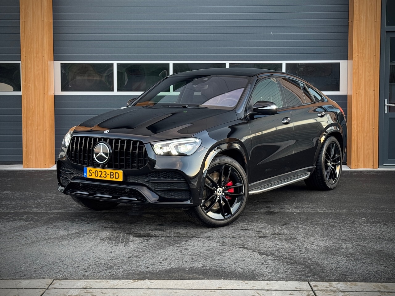 Mercedes-Benz GLE-Klasse Coupé - 350 e 4MATIC Executive 350 e 4MATIC Executive - AutoWereld.nl