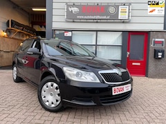 Skoda Octavia Combi - 1.4 TSI Elegance Business Line Combi