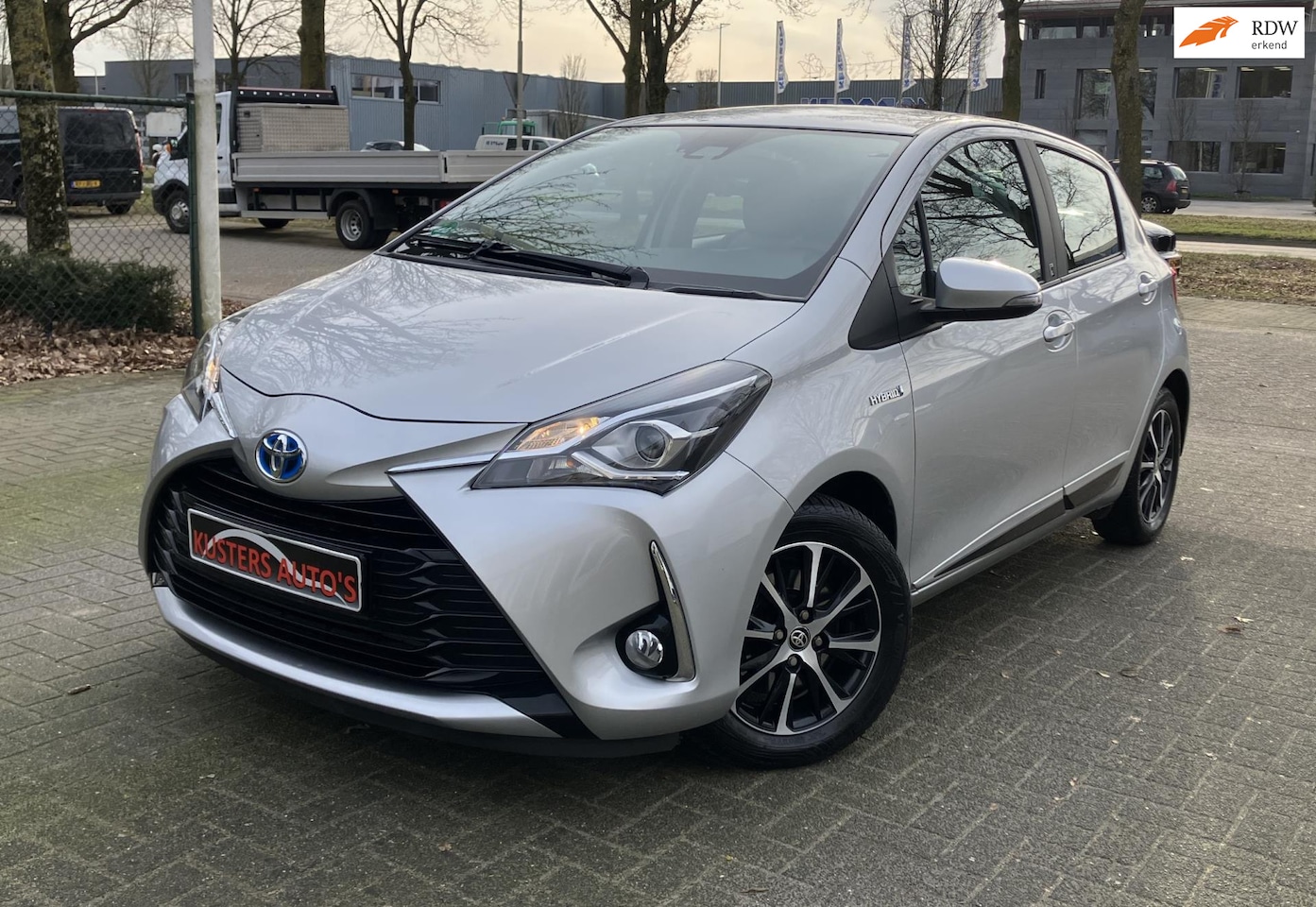 Toyota Yaris - 1.5 Hybrid Active 1.5 Hybrid Active - AutoWereld.nl