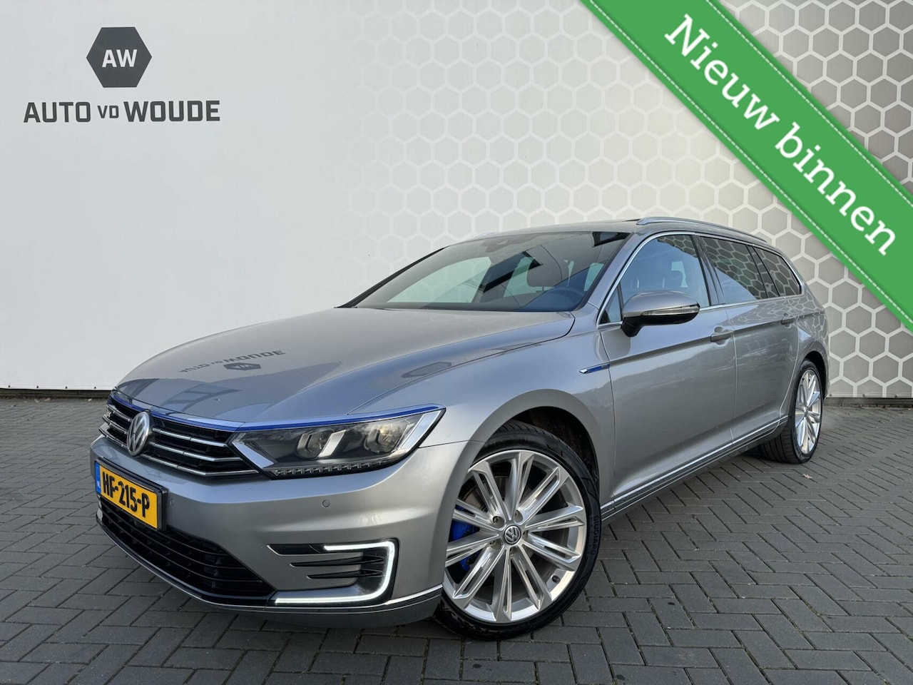 Volkswagen Passat Variant - 1.4 TSI GTE Highline Pano Leer - AutoWereld.nl