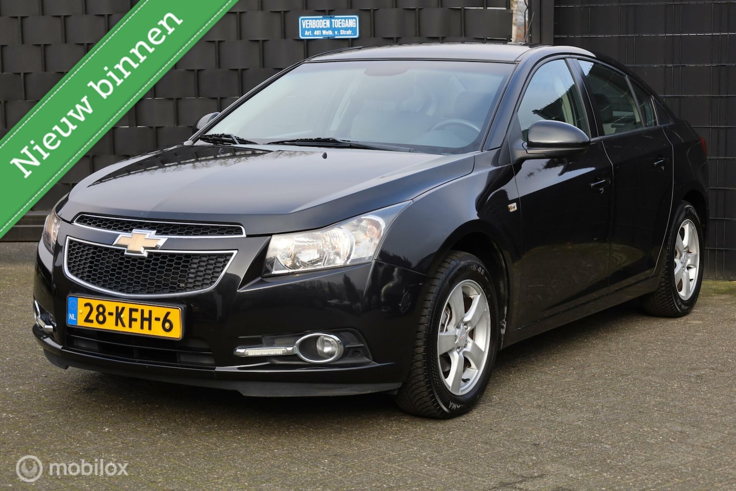 Chevrolet Cruze - 1.6 LS 1.6 LS - AutoWereld.nl