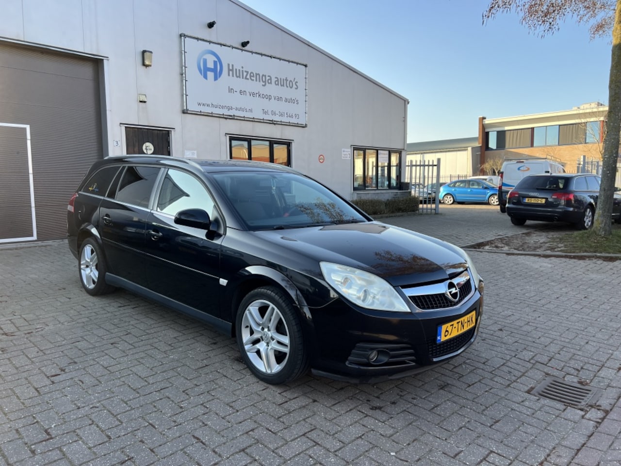 Opel Vectra Wagon - 1.8-16V Cosmo| Clima| APK:23-01-2026 - AutoWereld.nl