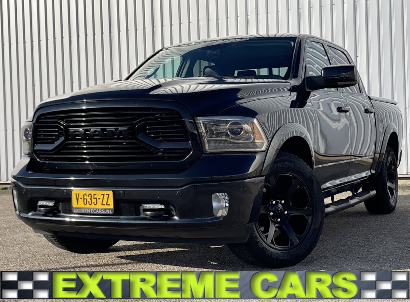 Dodge Ram Pick Up - 1500 Laramie Night Crew Cab 4x4 lpg - AutoWereld.nl