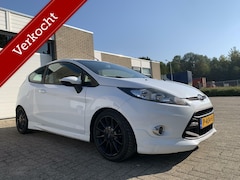 Ford Fiesta - 1.25 Trend Sport ST-line look NWE APK Airco LED LM velgen