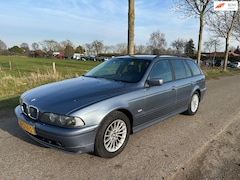 BMW 5-serie Touring - 520i Executive 6-Cylinder Automaat. Nieuwe APK