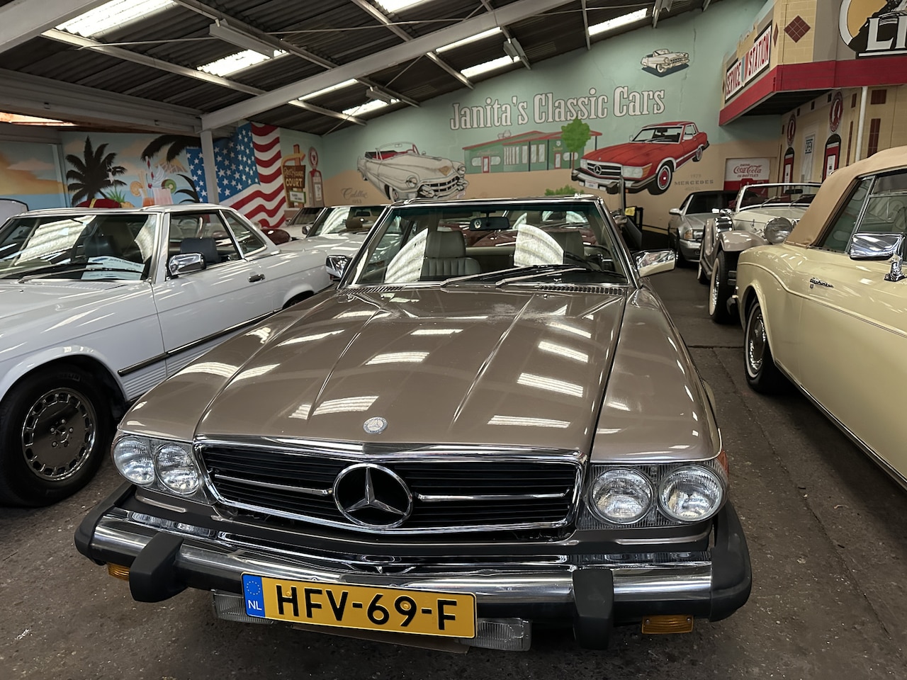 Mercedes-Benz SL-klasse Cabrio - 560 SL - AutoWereld.nl