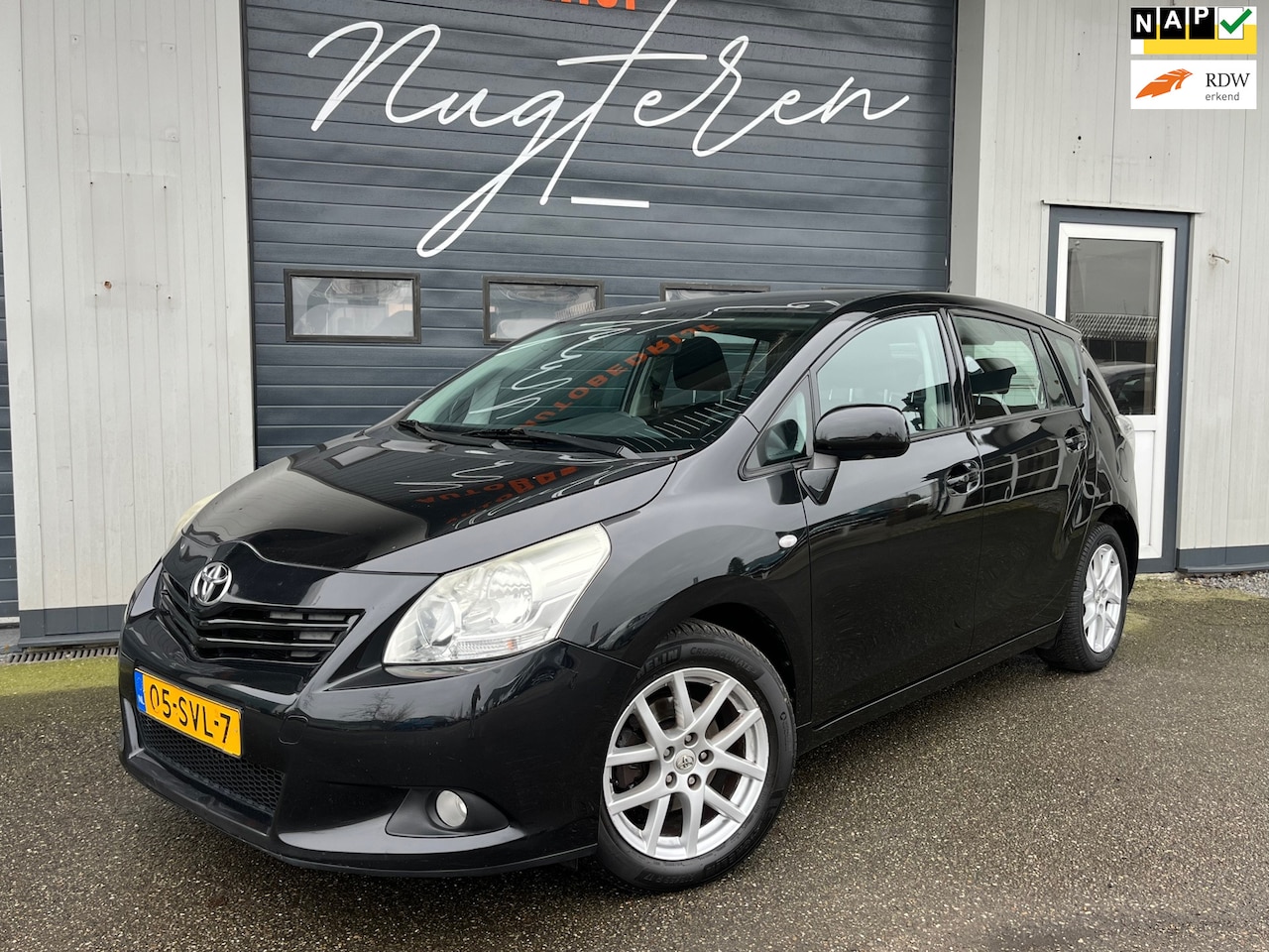 Toyota Verso - 1.8 VVT-i Business Automaat Pano Trekhaak - AutoWereld.nl