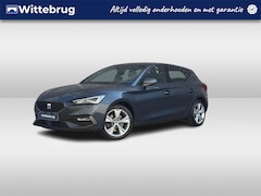 Seat Leon - 1.4 TSI eHybrid 204pk DSG PHEV FR / Panoramadak / Lichtmetaal 17'' / Navigatie / App conne