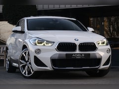 BMW X2 - sDrive20i M Sport Panodak Keyless Led Ambiance Sfeerverlichting NL Auto NAP